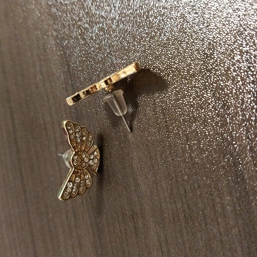 Golden Snitch Hot Topic Earrings